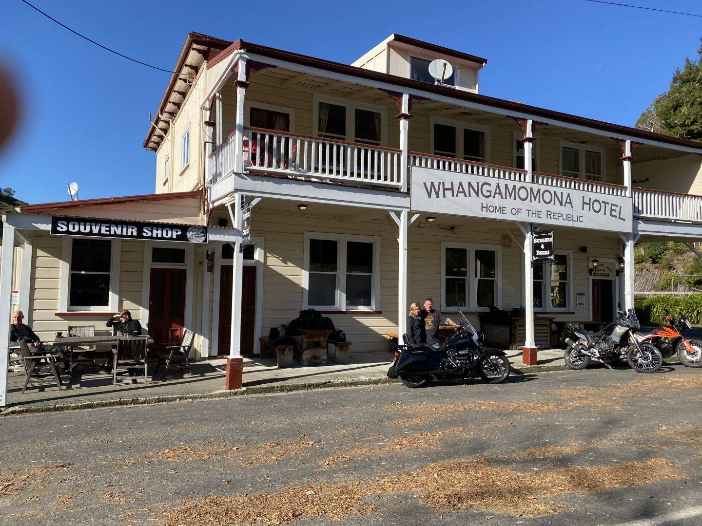 Whangamomona Hotel 